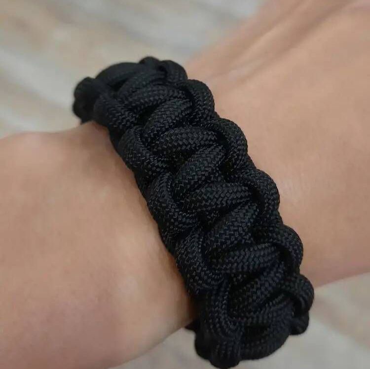 Фото к отзыву покупателя о паракорде CORD